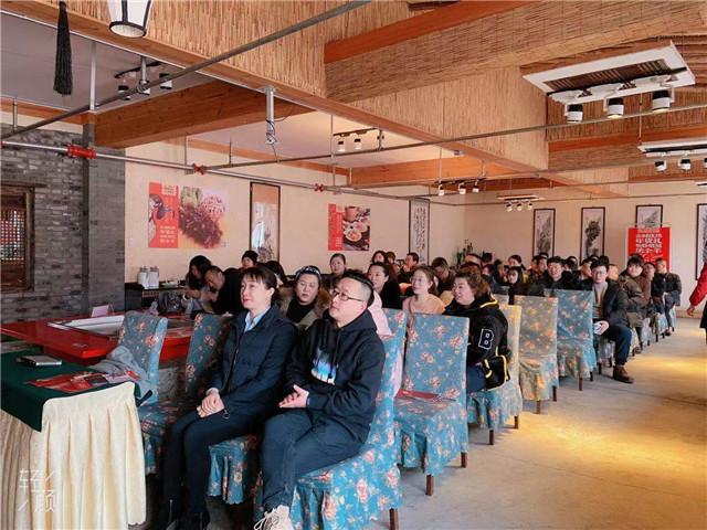 鱼虾蟹贝烤全羊 年货一个不能少