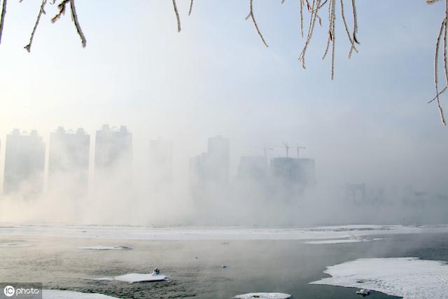 楼市已入冬，房企降价大赛开始，网红城市带头，最低优惠20万