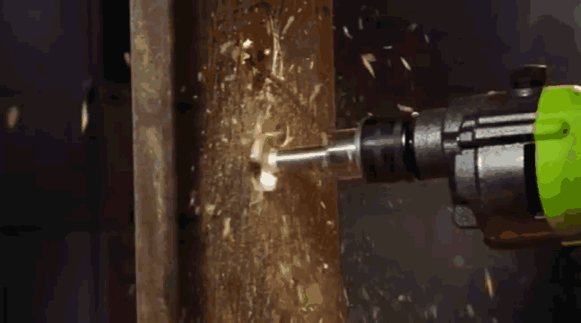 早不用钢卷尺了！一瓶酒钱就能买的“新型工具”，用了再也离不开