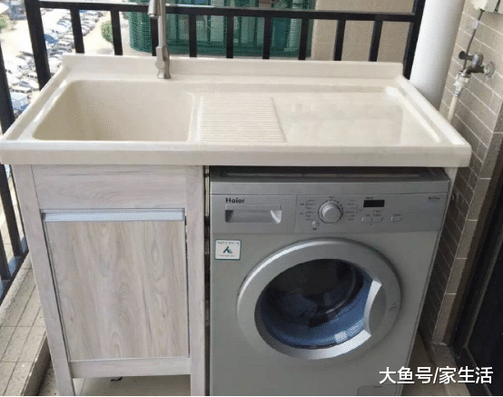 洗衣機萬萬要放在這個位置，實用又不占地，懊悔沒一早知道