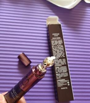 目前娱乐圈最火的五款“护肤品”，放超市货架被人冷落，可惜了