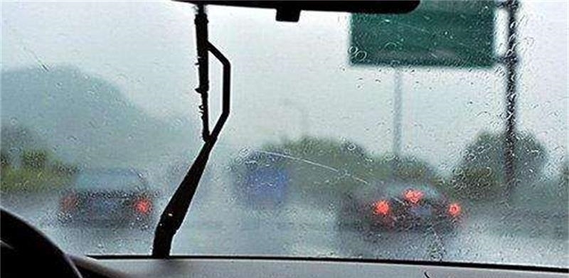 7万块钱就买这辆车，五星安全，高速稳如牛，性价比之王!