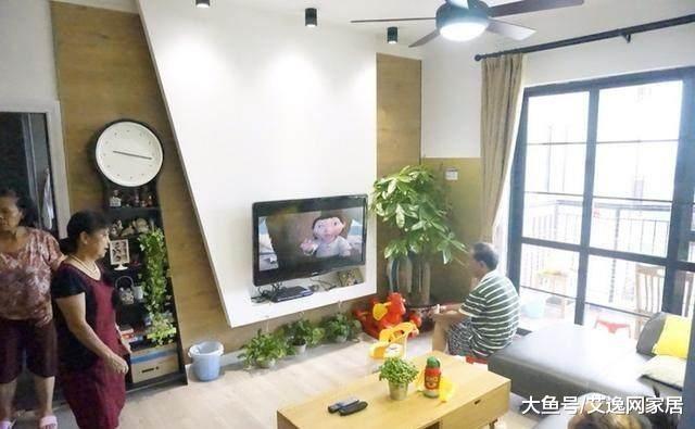 老公为和公婆一起住, 硬是把88平两房改三房, 一家五口住真心挤