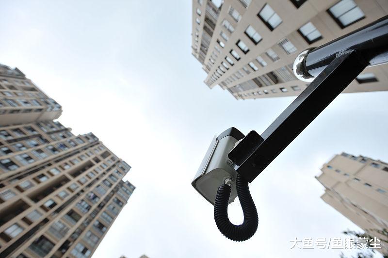 炒房者担心的事来了？三个好消息落地，利好楼市的刚需者