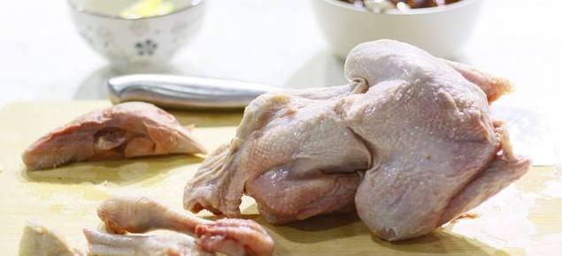 鸡身上这几个部位千万不能吃，快来看看，是不是你平时喜欢吃的？