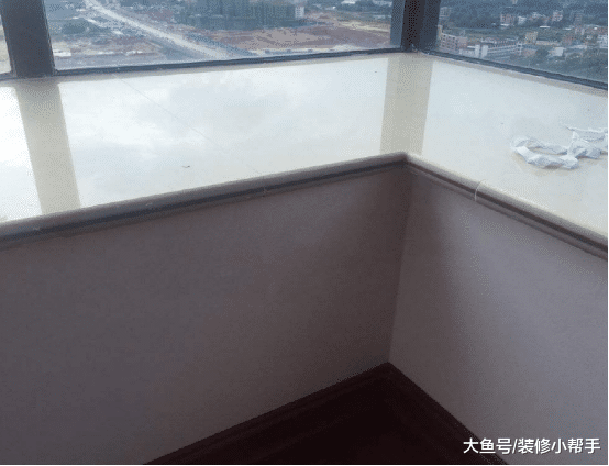 包窗臺安裝有講究，好多人不懂得這樣裝，每到下雨天就滲水