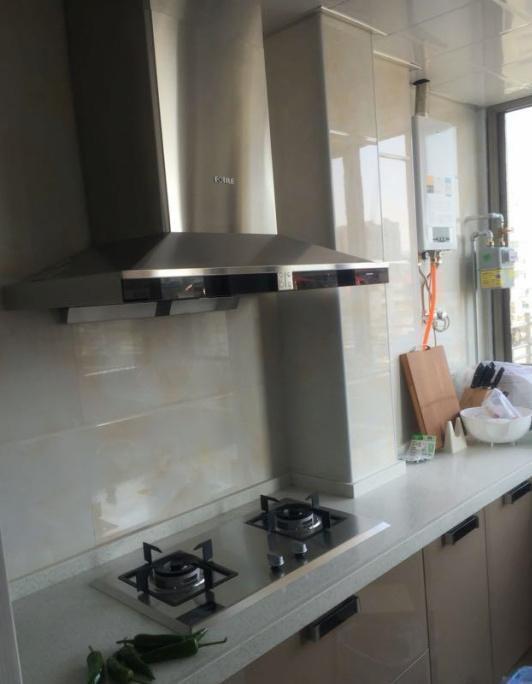 晒晒老公砸15万装修的新房, 很大气上档次, 大家看看咋样?