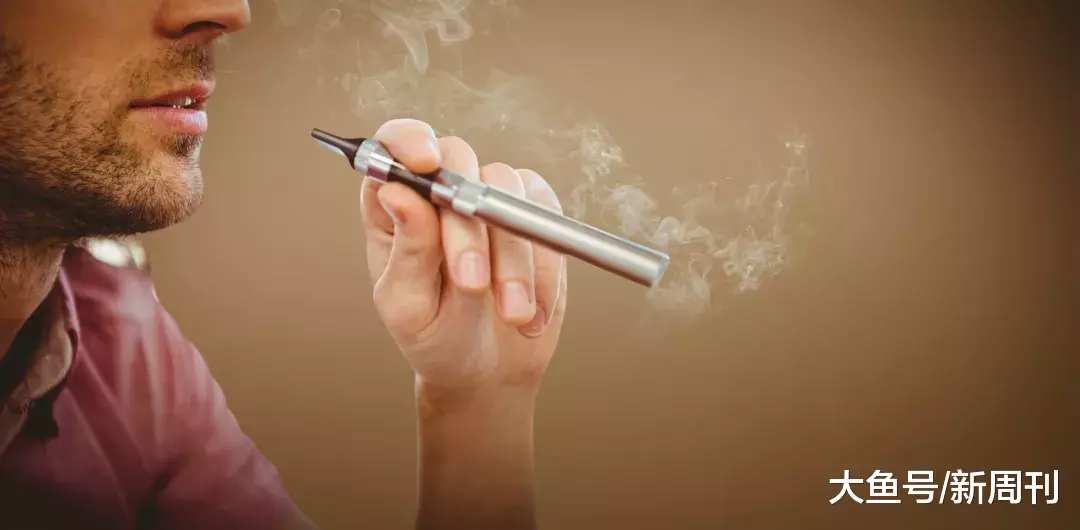 电子烟之死，罗永浩给了最后一锤子