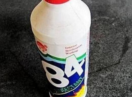 卫生间什么东西都可以放，唯独这4件万万别放，你家中了没？