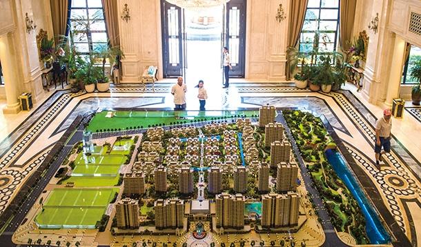 调薪减员在路上 龙头房企勒紧腰带