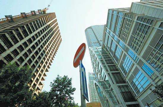 购房合同陷阱可真多，中介小哥说明白了，有三行字不能急着签字