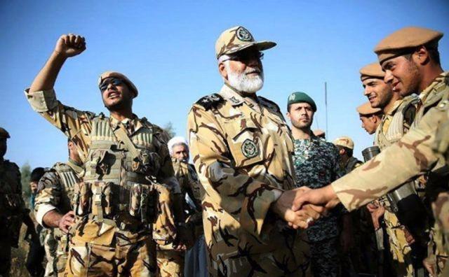 伊朗走早一步棋，刚释放英国油轮，欧洲三国就跟美国一个鼻孔出气