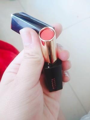 国内最低调的“口红冠军”，在美国卖出５０亿吊打ＭＡＣ，网友：美到没朋友