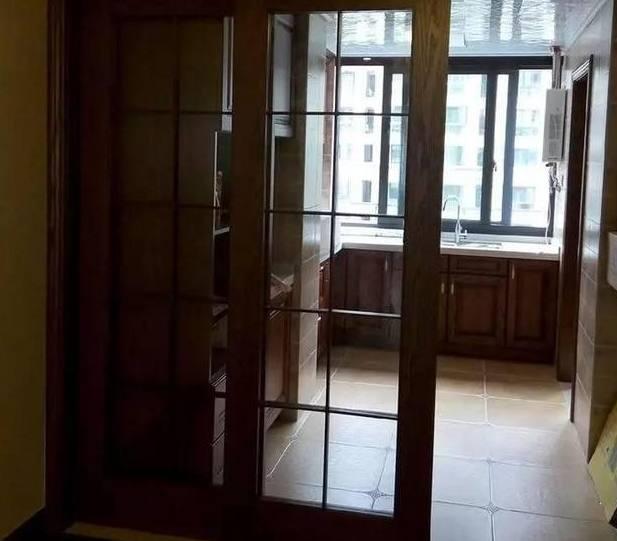 气愤！我刚装修的新房，闺蜜却吐槽说太老土！想绝交！