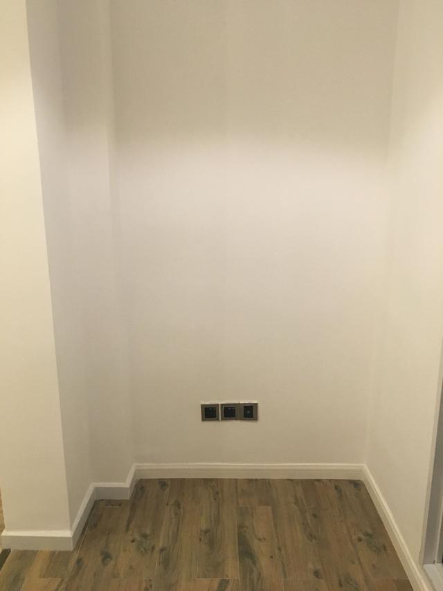 朋友装修用“三根小树枝”做玄关隔断, 开门见枯木, 好吗?