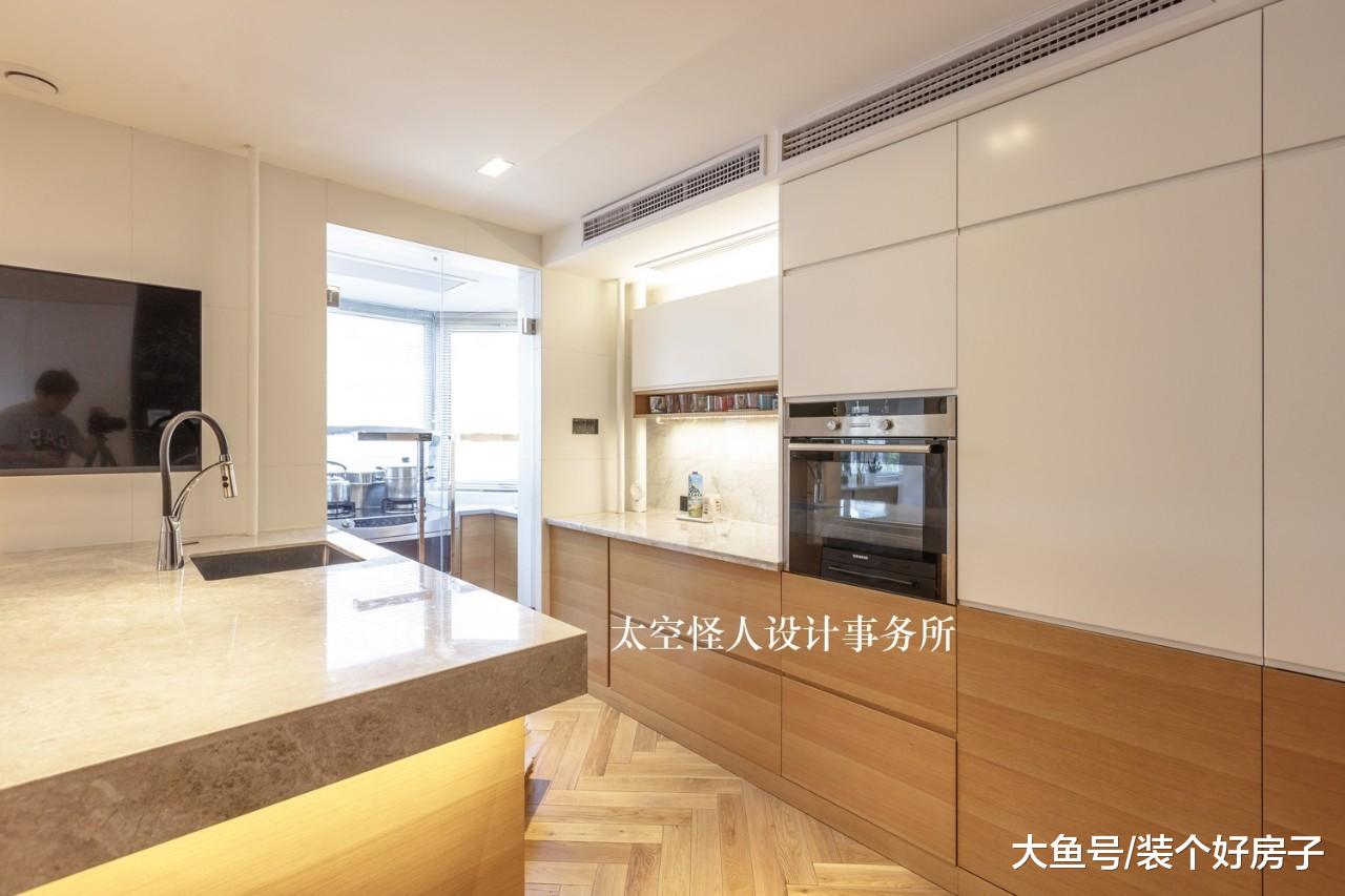 细节控不要错过的“高能”之家：109米灯带+62处点光源！