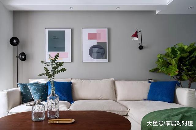 老公硬是不買床和電視柜，為此大吵一架！入住后才知實用，曬曬！