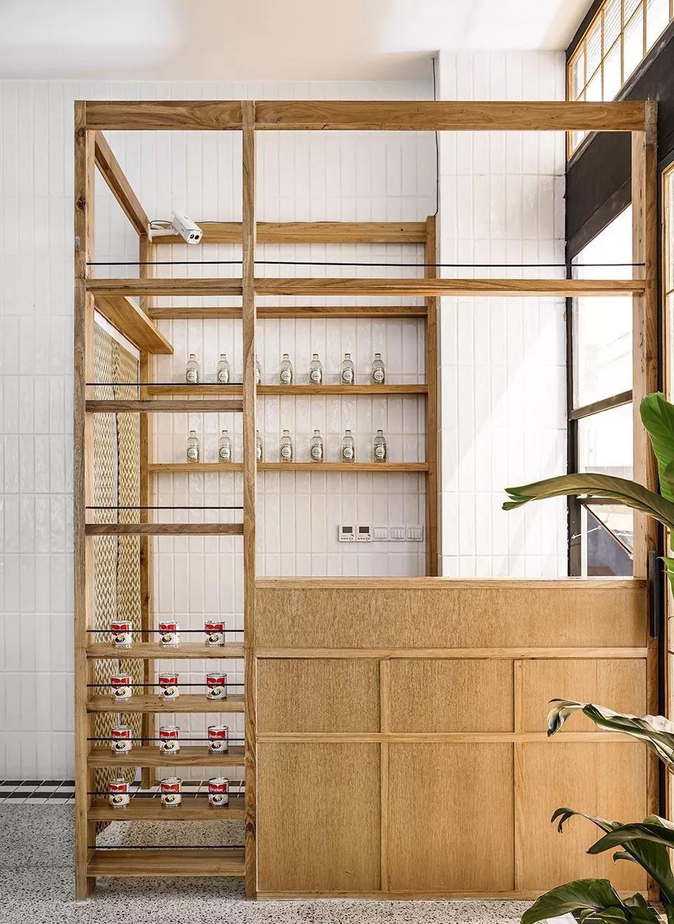 时下最流行的简约清新风格餐厅，时尚年轻人的新聚集地！