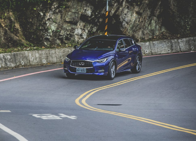 Infiniti Q30S：驾驶舒适灵活