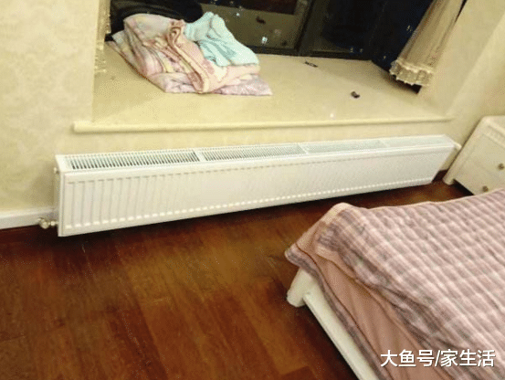 頭一次見家里這樣蹭暖，樓上樓下都開地暖，中間樓層直接暖呼呼