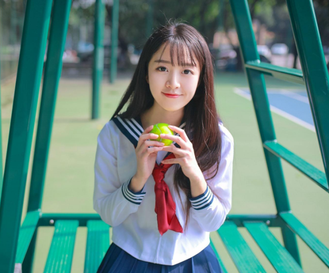 高一新生多少“生活费”合适？过来人说出实情，学生党：我太难了