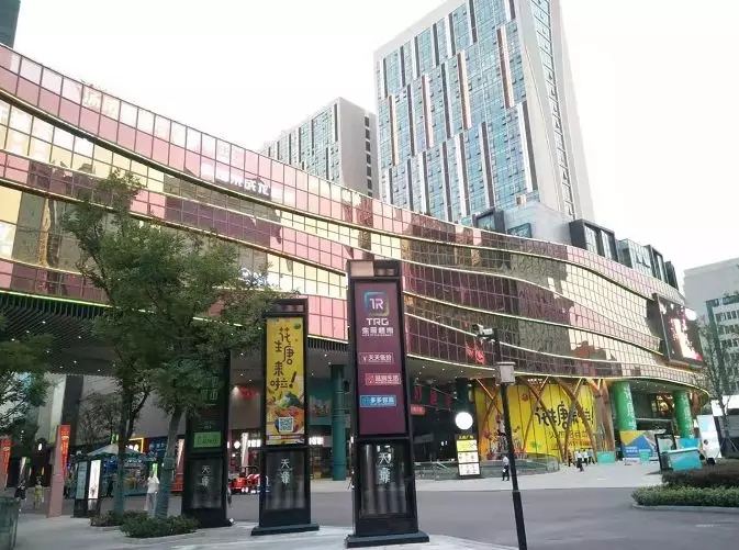 实探政务4大商业体，70%商铺关门 网友：狼多肉少