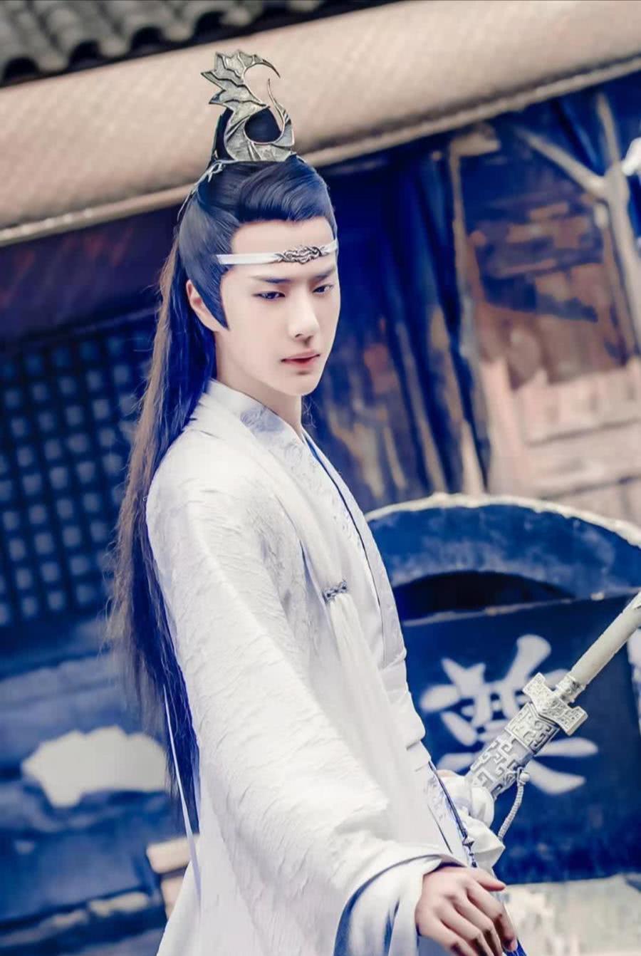 当王一博的蓝忘机和肖战的魏无羡服装互换后，真是毫无违和感