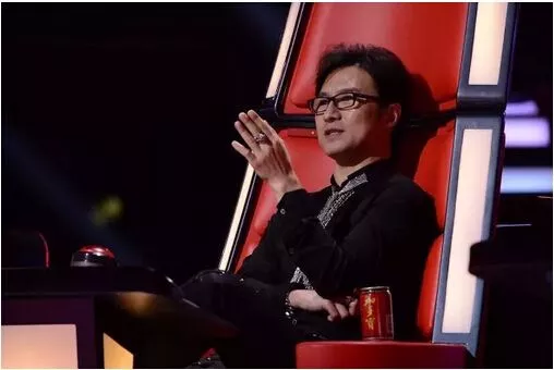 地产的难，都在不敢下班的深夜里……