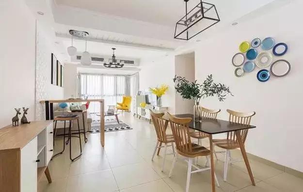 92平米新房装修完毕，餐厅设计太新颖，打扫完就想立马入住！