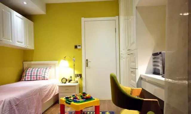 116㎡新中式花15萬打造，如此有格調的吧臺吊燈，太美了