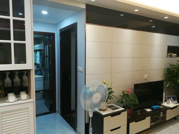 乔迁新居只因房子装的太好看, 来串门的亲戚好多