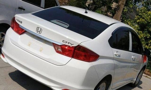 7万左右买这款车，超级省油、皮实耐用、搭载了本田地球梦发动机