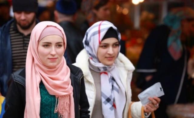 斯大林为啥将车臣人迁往西伯利亚？车臣干了件错事，死亡14万人 !