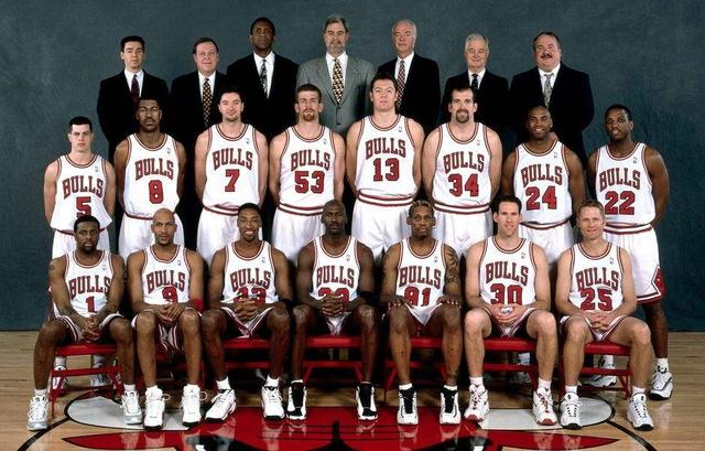 NBA史上最伟大的传奇谢幕——诸神之战开启