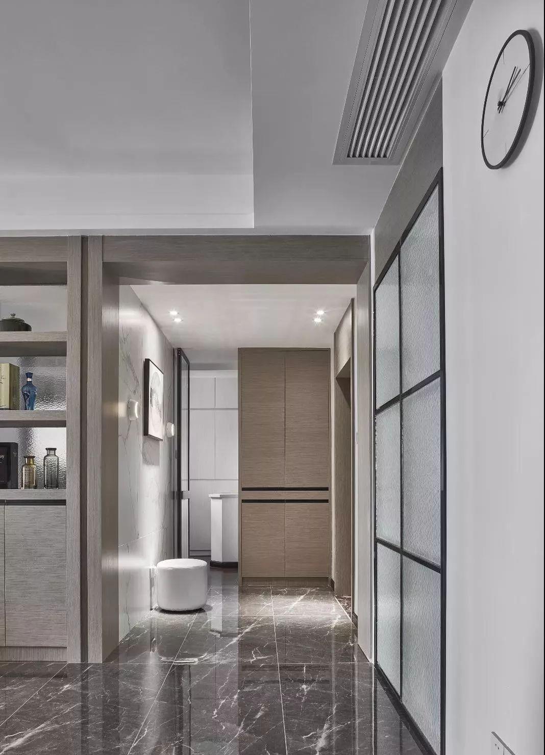 以后买房了，就照这样装，客餐厅太上档次，全屋简洁有气质！