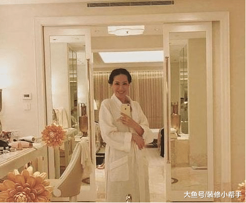 参股甄子丹的居家生活，铁汉也有柔情一面，在家天天给老婆煮饭