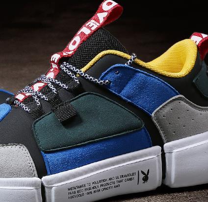 60奶奶一“特步鞋”，休闲又时尚，锻炼穿一点不累脚