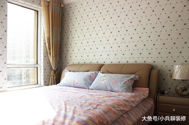 老婆嫌客厅太大，非要辟一半空间打榻榻米，保证你们都没见过！