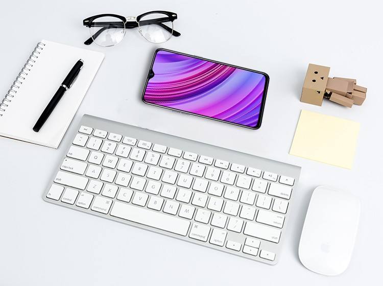 荣耀9X劲敌来袭：128G+四千毫安时，价格只有1399？