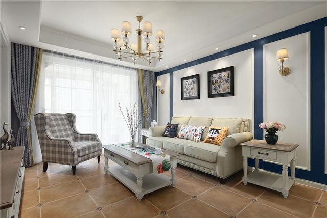 邻居家110平简美三房，独特的配色让人眼前一亮，餐边柜好美