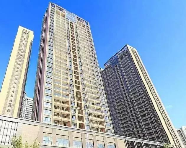 楼市怪现状：有钱人欲全身而退，农民变接盘侠，想买房还有两难题