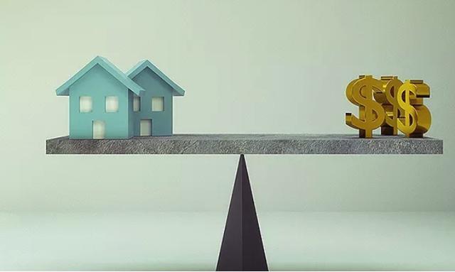 房产将会抛售？炒房客终于撑不住了，购房者得好好关注了