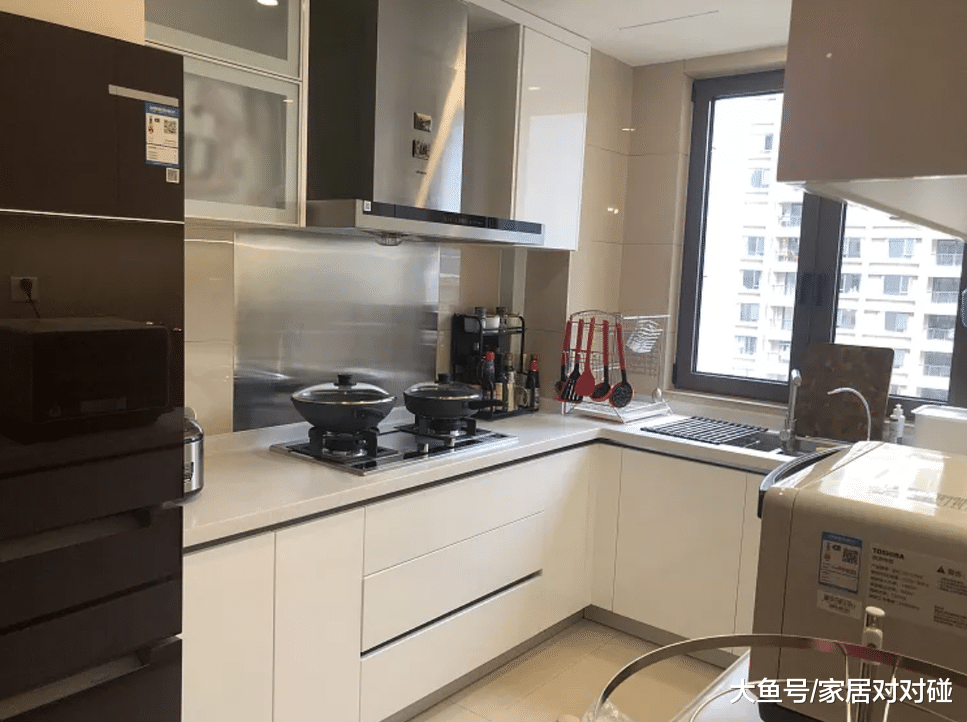 婆婆硬要花32W，為我裝修婚房！全屋漂亮極了，中歐混搭真耐看！