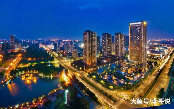 靠8000元起家，今企业市值1970亿元，还曾一夜造就43个亿万富豪