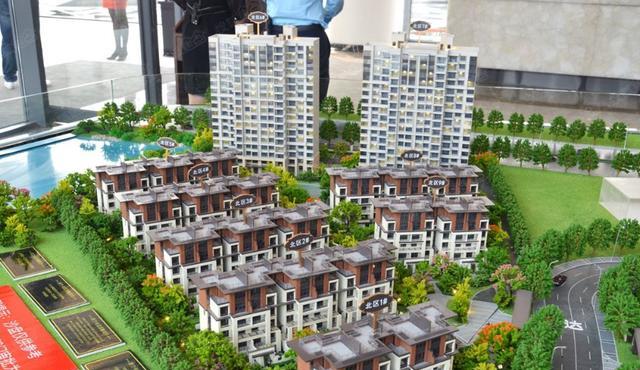 ＂高层”掺杂“别墅”的小区品质很高？住久了才发现：不是一回事