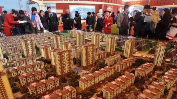 抢人大战，各个城市纷纷出招，对刚需买房，真的公平吗？