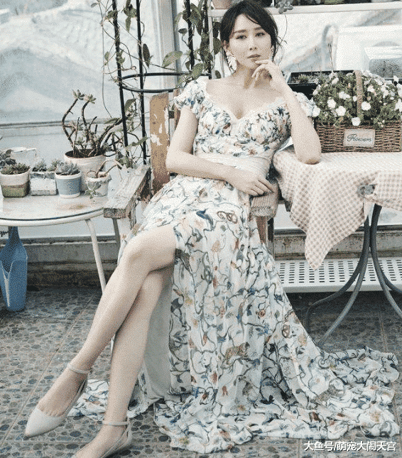 因长得太美被“国外首富”看中娶回家，首富为让她安心睡觉，甘愿切除器官！