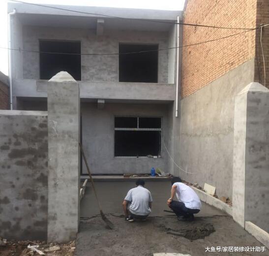 16万自建预制板结构、无梁无柱的两层小洋房, 完工后成全村最大笑话