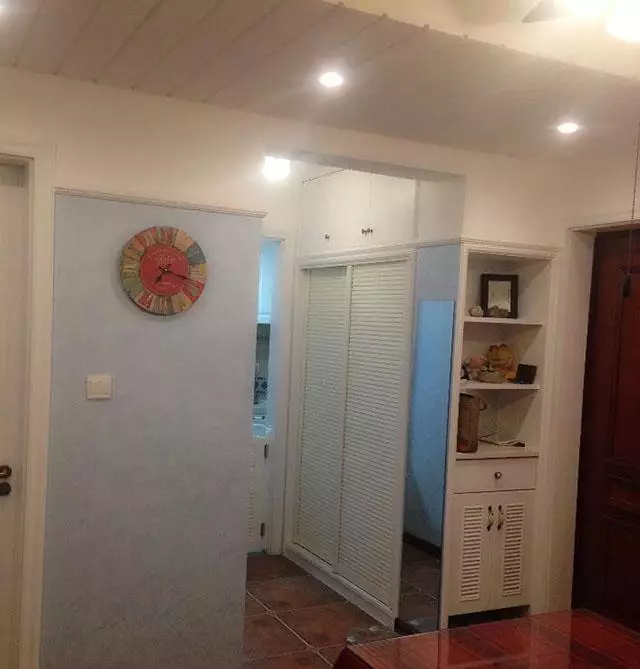 在广州的52平小户型，装的简单，住着舒服就好！