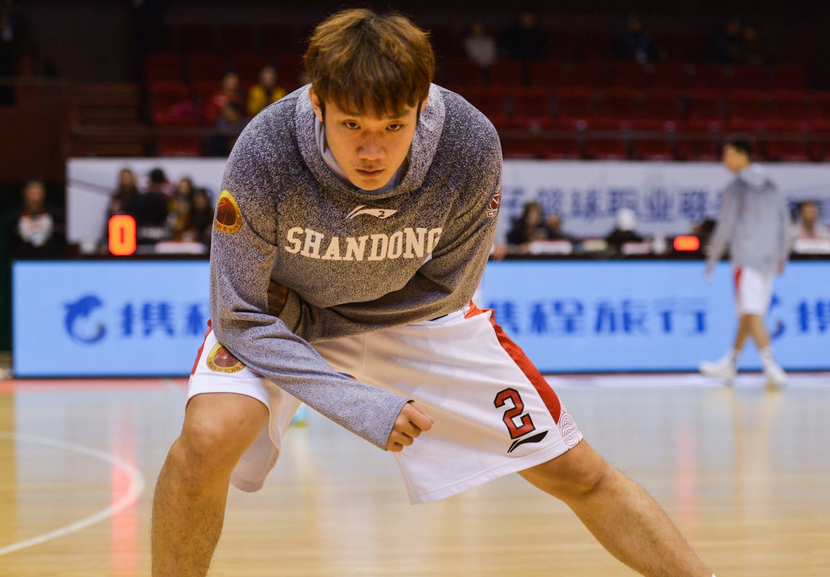 宏远不引援的原因浮现，或许在等这位CBA未来的统治者